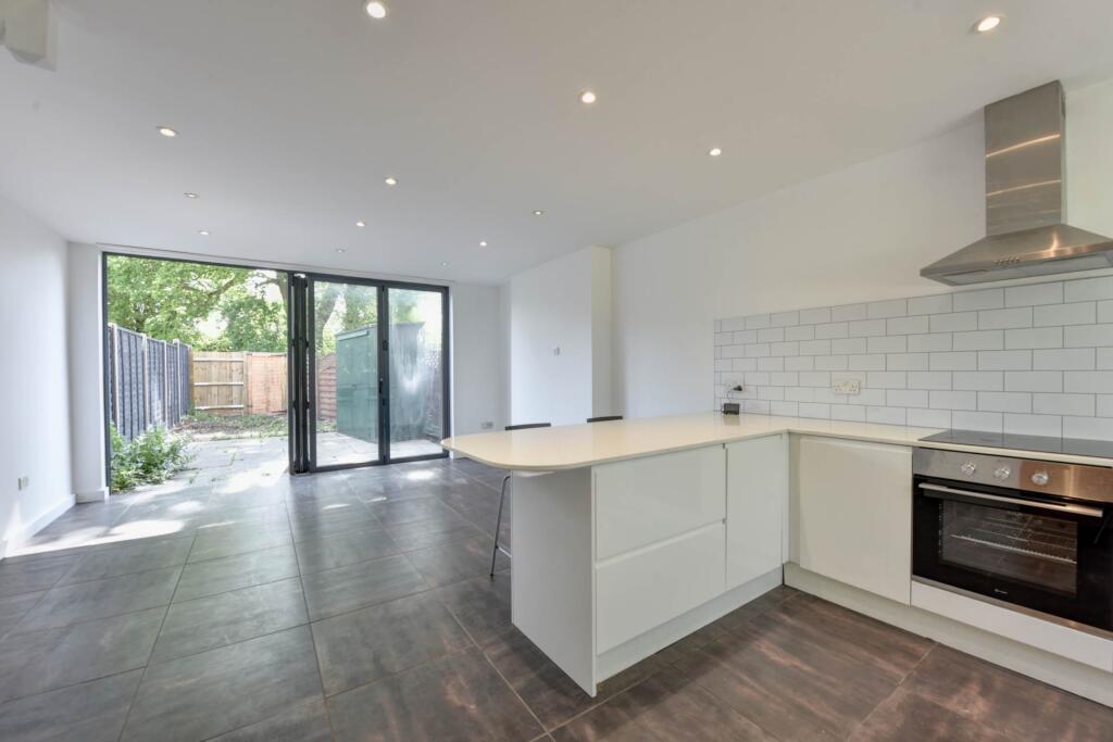 Main image of property: Upton Close, Henley On Thames