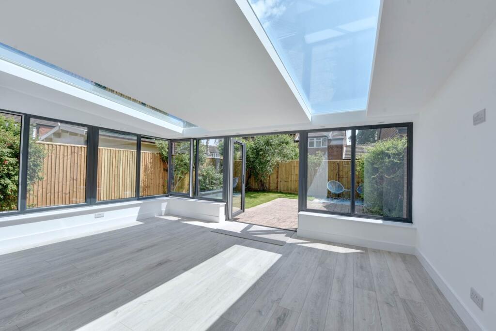 Main image of property: Knappe Close, Henley-On-Thames