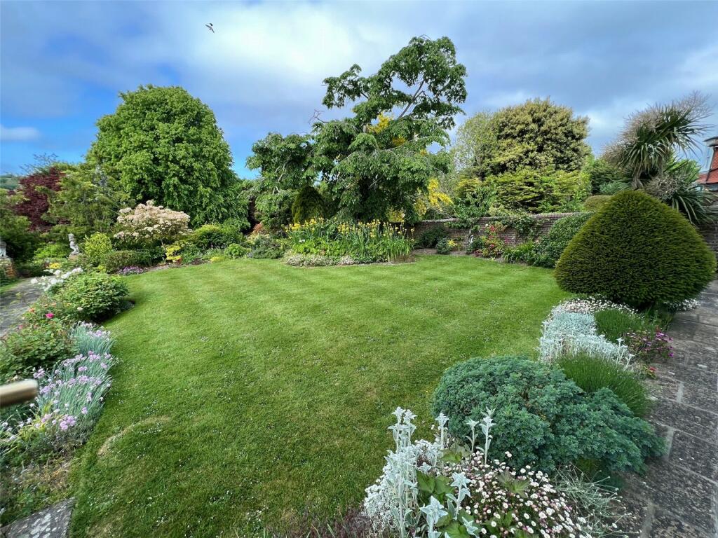 Additional property image - Staveley Road, Eastbourne, East Sussex, BN20