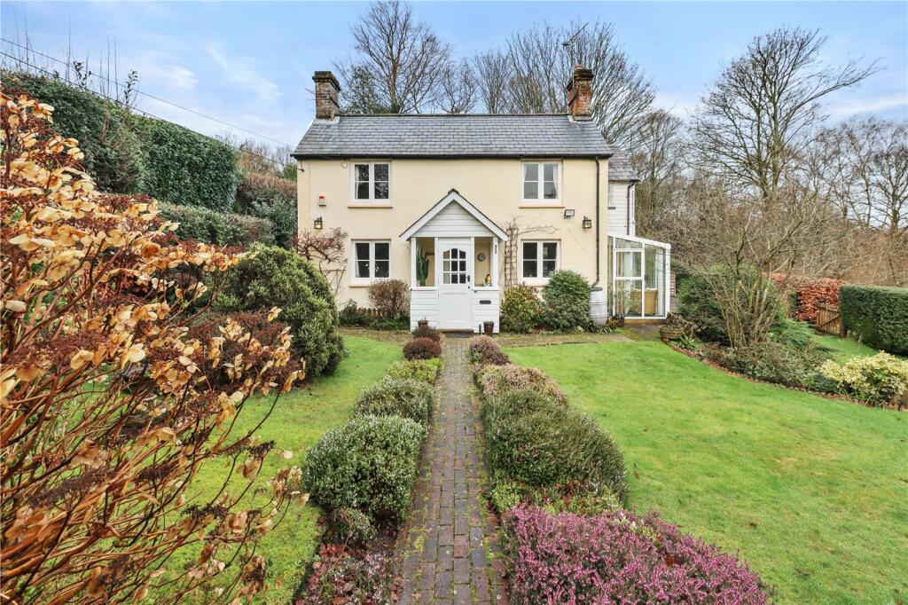 3 bedroom detached house for sale in Dodds Bottom, Nutley, Uckfield