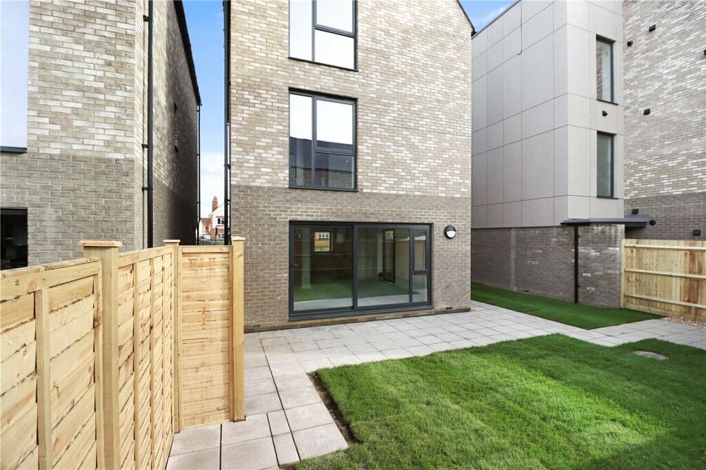 Additional property image - Macauley Drive, Eastbourne, East Sussex, BN23