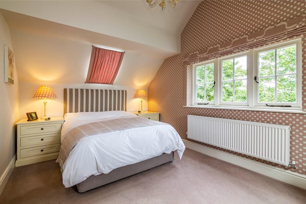 5 bedroom detached house for sale in Orchard Barn, Saxondale