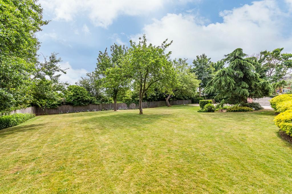 5 bedroom detached house for sale in Orchard Barn, Saxondale