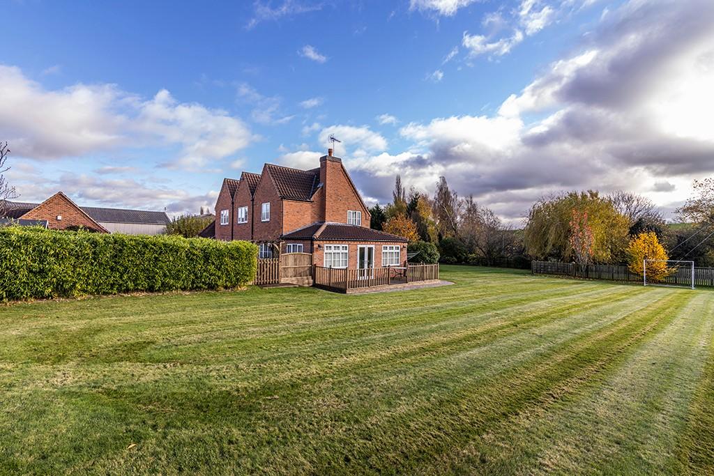 4 bedroom detached house for sale in Cockerbeck House, Lambley Road