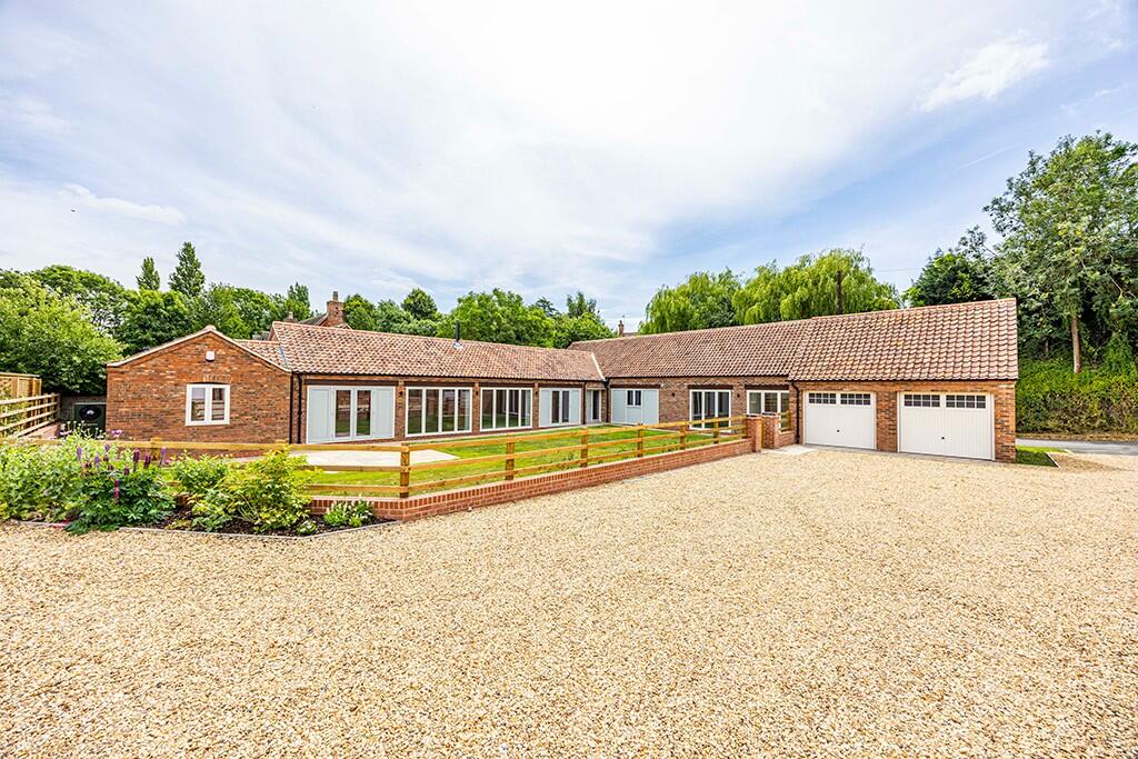 Main image of property: Lapwing Barn (Plot Four), Fish Pond Farm, Newark Road, Eakring, Nottinghamshire NG22 0DB