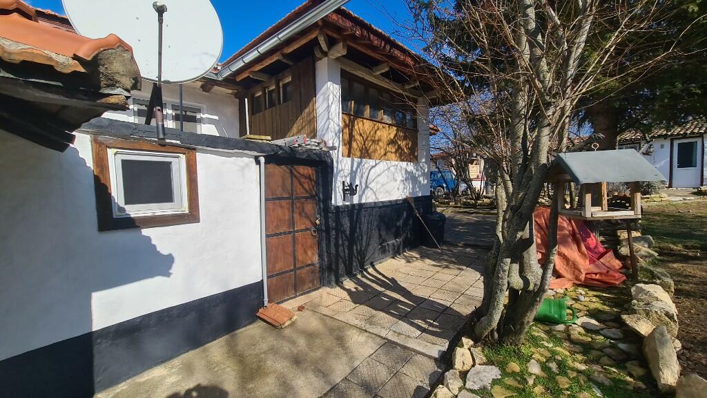 Main image of property: Nikola-Kozlevo, Shumen