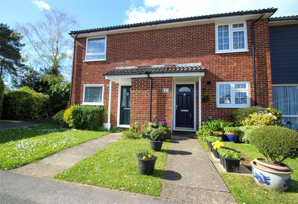 3 bedroom terraced house for sale in Culver, Netley Abbey, Southampton, Hampshire, SO31