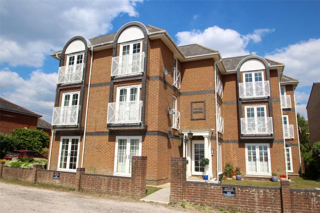 Main image of property: York Road, Netley Abbey, Southampton, Hampshire, SO31