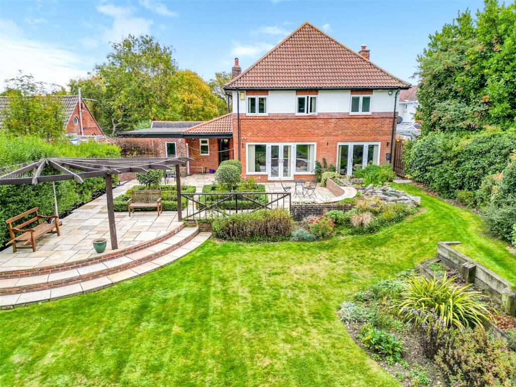 Main image of property: Satchell Lane, Hamble, Southampton, Hampshire, SO31