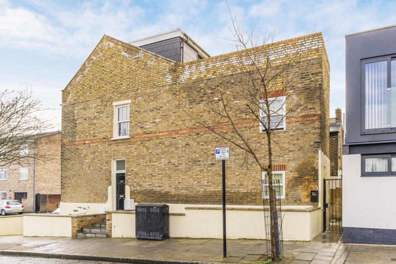 Main image of property: Glyn Road, London, E5