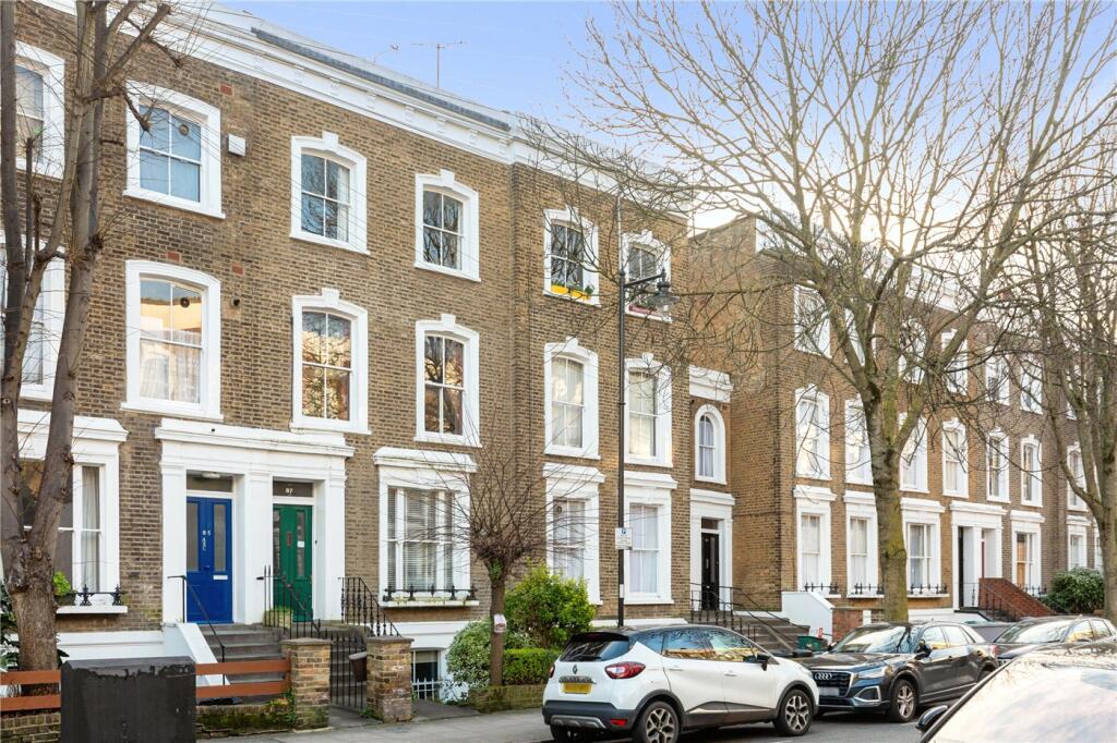 2 bedroom apartment for sale in Northchurch Road, London, N1