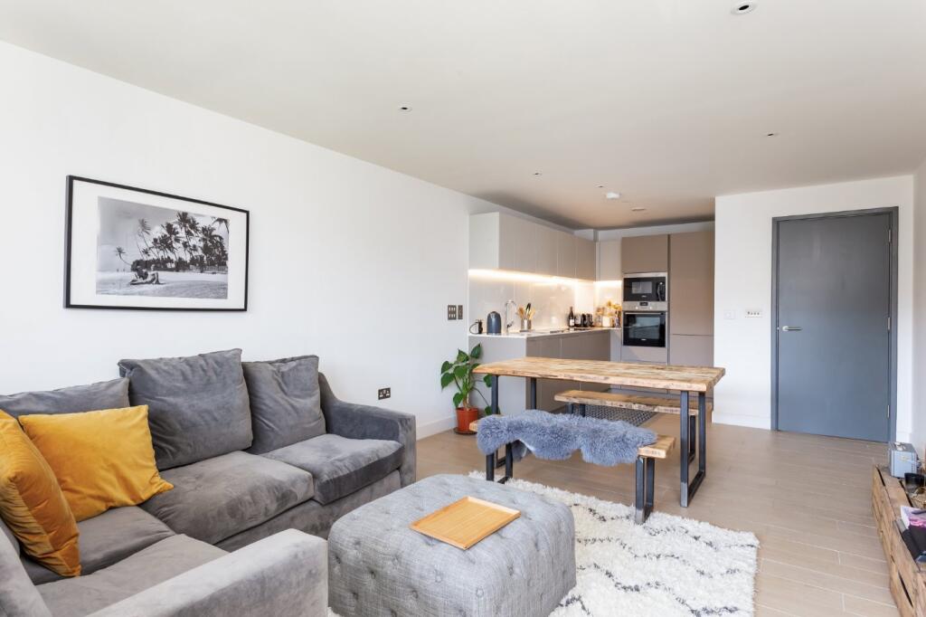 Main image of property: Canalside Square, London, N1