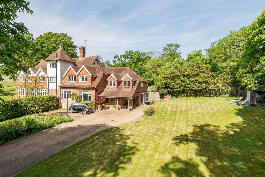 Main image of property: Cooks Hill, Rudgwick, RH12