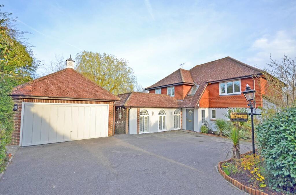 Main image of property: Balchins Close, Wisborough Green, RH14
