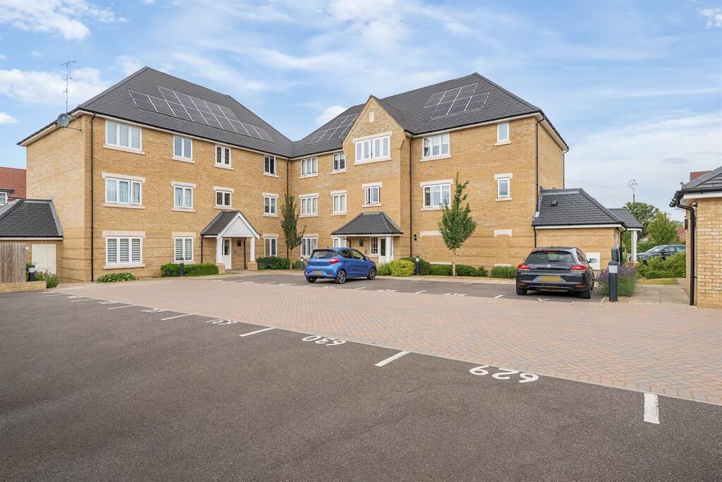 Main image of property: Rochford Lodge, The Boulevard, Horsham, RH12