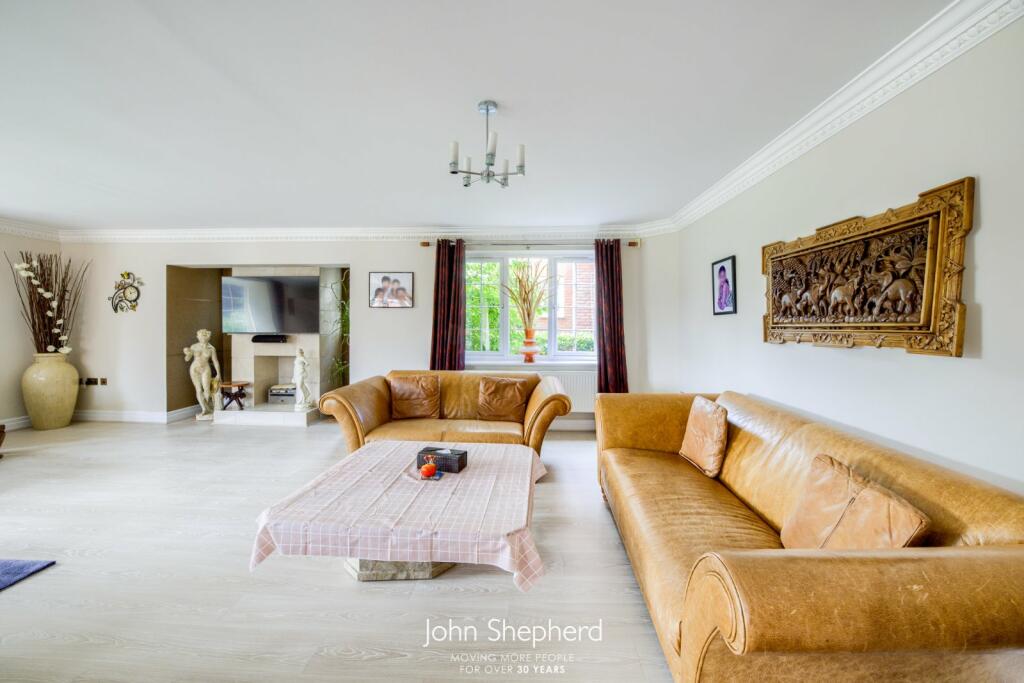 Additional property image - Warren Close, Earlswood, Solihull, Warwickshire, B94