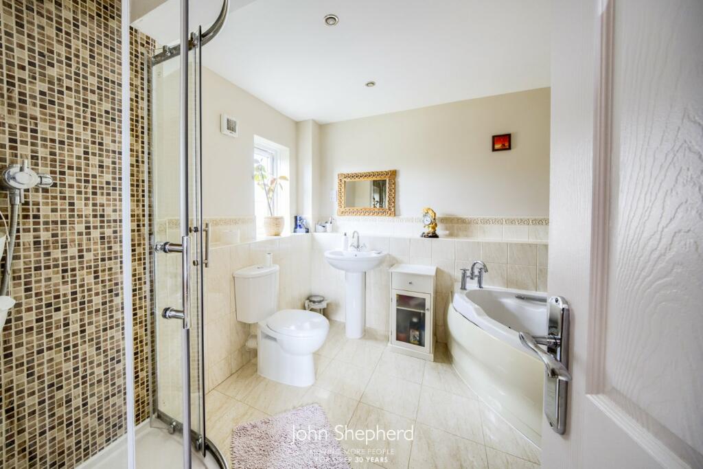 Additional property image - Warren Close, Earlswood, Solihull, Warwickshire, B94