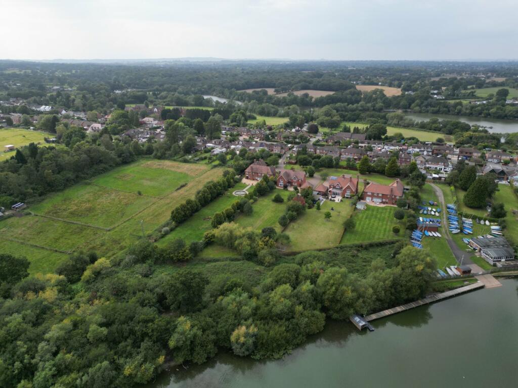 Additional property image - Warren Close, Earlswood, Solihull, Warwickshire, B94