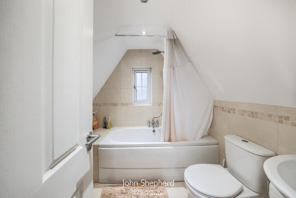 Additional property image - Tythe Barn Lane, Shirley, Solihull, West Midlands, B90