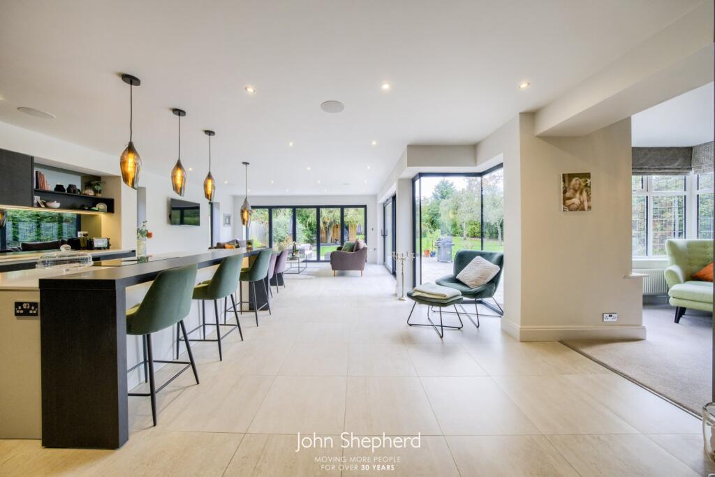 Additional property image - Whitefields Road, Solihull, West Midlands, B91