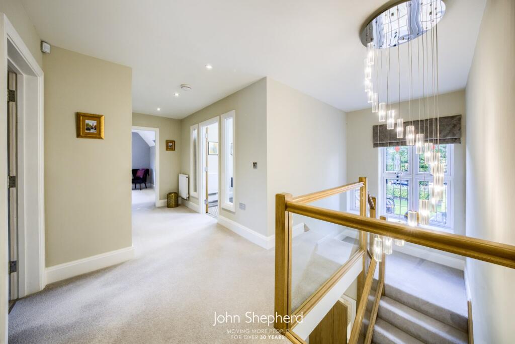 Additional property image - Whitefields Road, Solihull, West Midlands, B91
