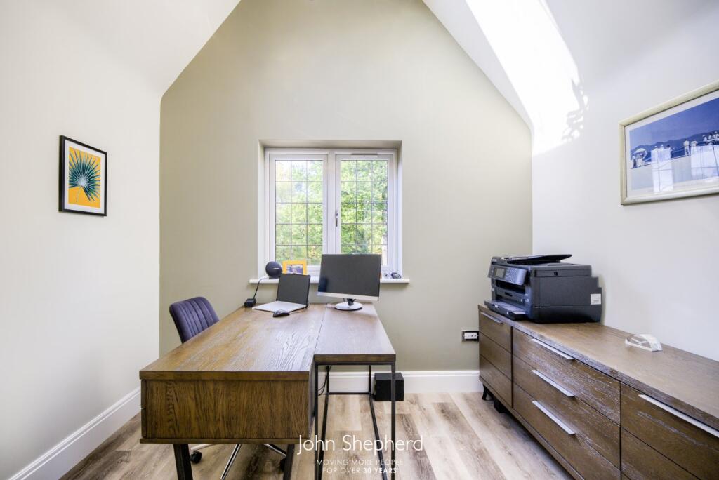 Additional property image - Whitefields Road, Solihull, West Midlands, B91