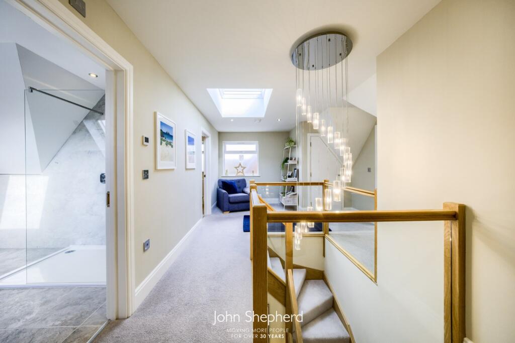 Additional property image - Whitefields Road, Solihull, West Midlands, B91