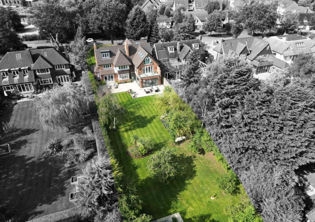 Additional property image - Whitefields Road, Solihull, West Midlands, B91