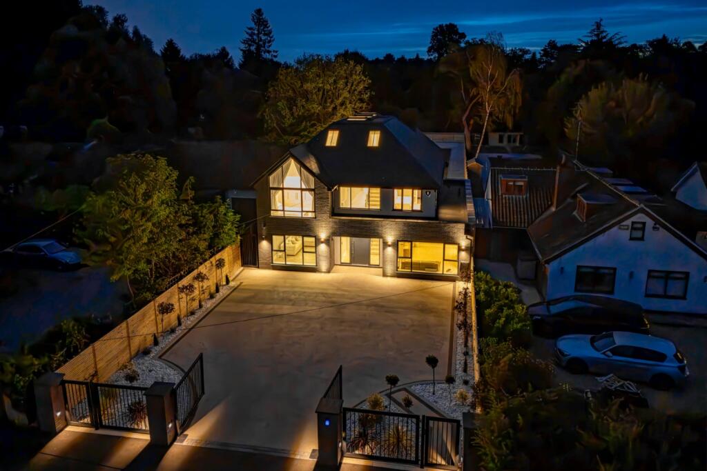 Main image of property: The Grove, Hampton-in-Arden, Solihull, West Midlands, B92