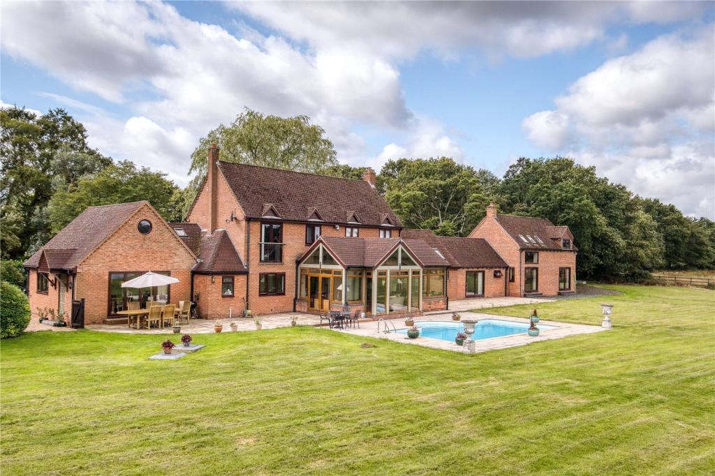 5 bedroom detached house for sale in Penn Lane, TanworthinArden