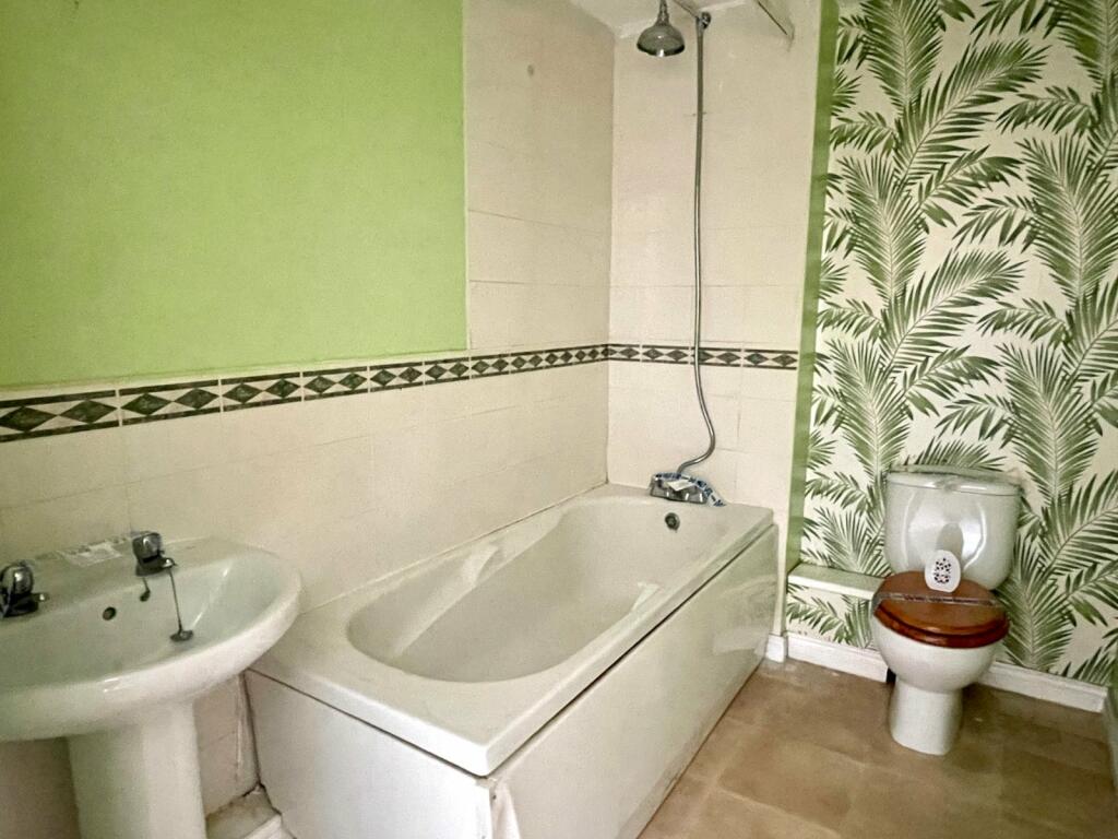 Additional property image - Wavers Marston, Birmingham, West Midlands, B37