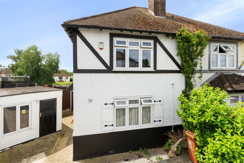 3 bedroom semidetached house for sale in Mount Culver Avenue, Sidcup, DA14