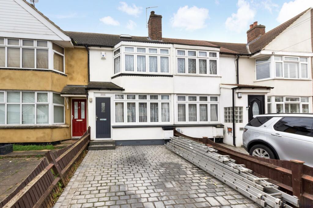 2 bedroom terraced house for sale in Sherwood Park Avenue, Sidcup, DA15