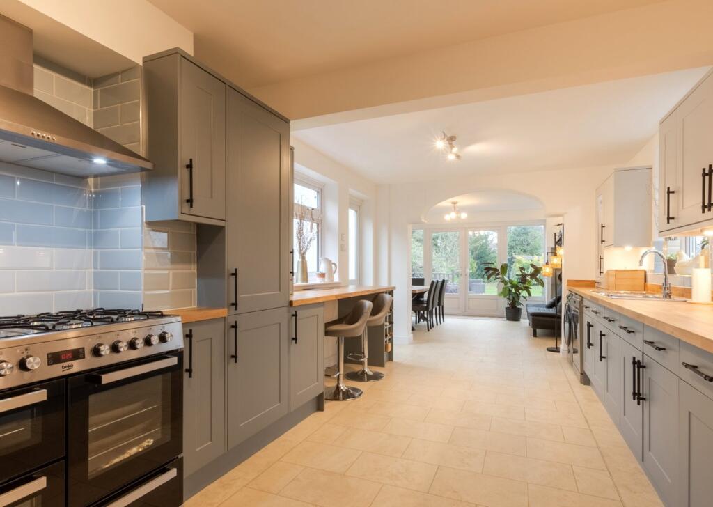 Additional property image - Longlands Park Crescent, Sidcup, DA15