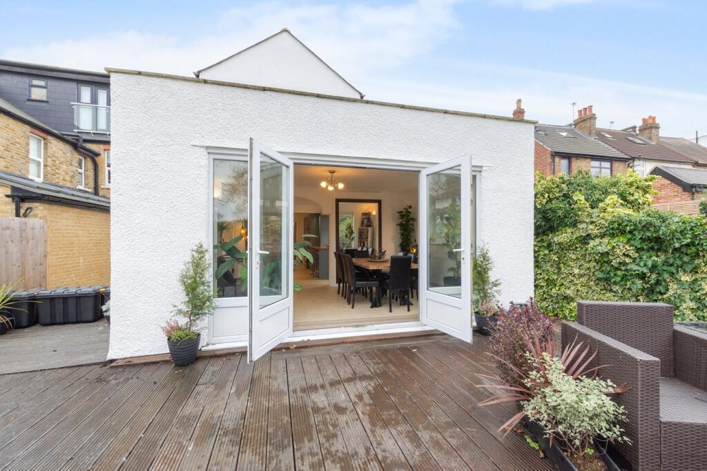 Additional property image - Longlands Park Crescent, Sidcup, DA15