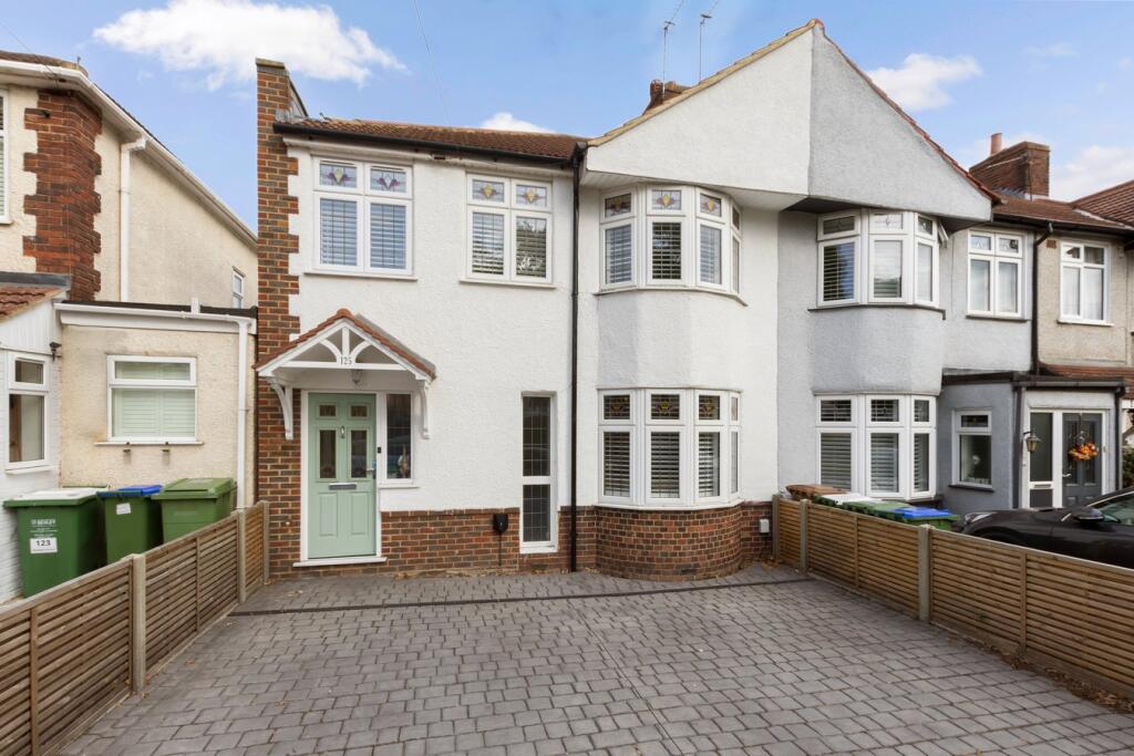 Main image of property: Wellington Avenue, Sidcup, DA15