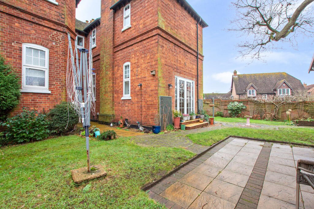 Additional property image - Redwood Close, Sidcup, DA15