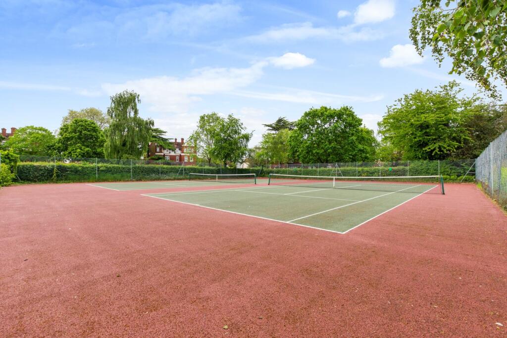 Additional property image - Redwood Close, Sidcup, DA15