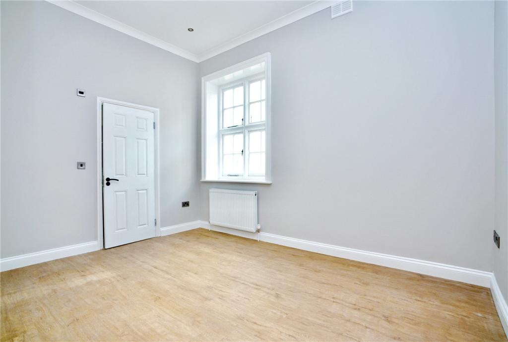 Additional property image - Grand Avenue, Hove, East Sussex, BN3