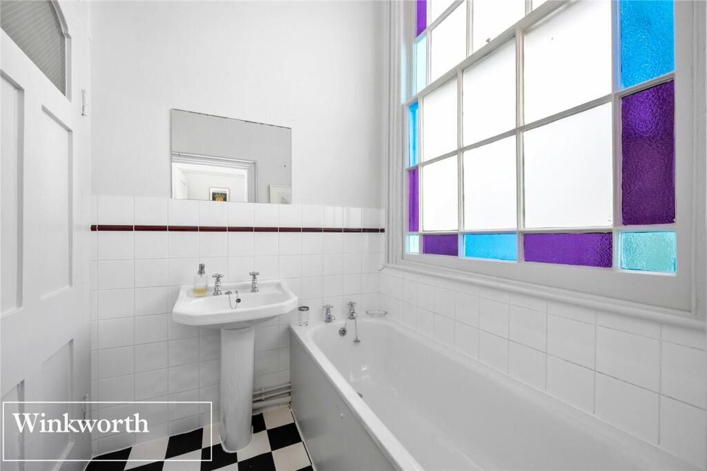 Additional property image - Marine Parade, Brighton, BN2