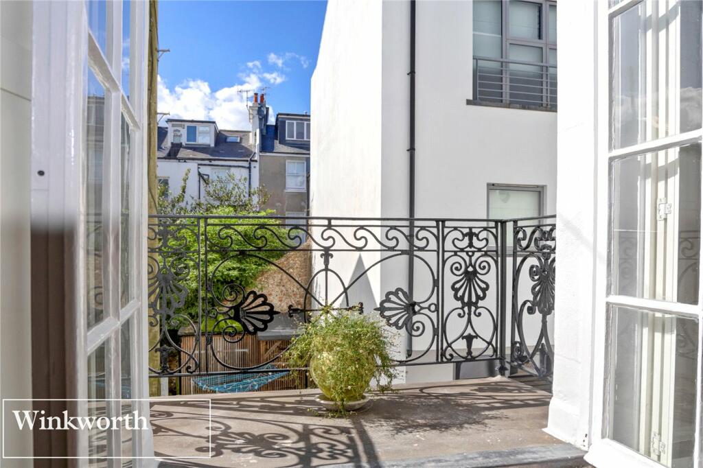 Additional property image - Crescent Place, Brighton, East Sussex, BN2