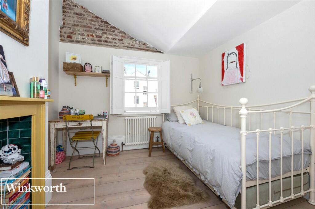 Additional property image - Crescent Place, Brighton, East Sussex, BN2
