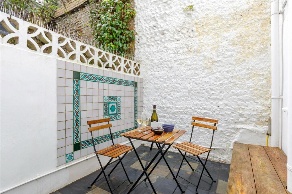 Additional property image - Over Street, Brighton, East Sussex, BN1