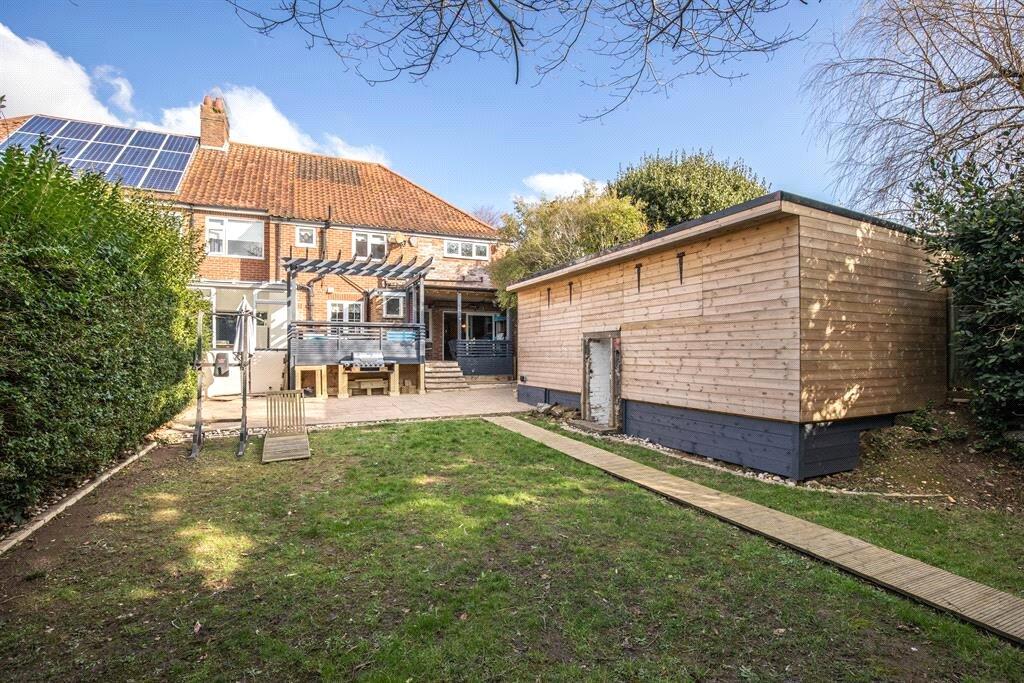 Additional property image - Arundel Road, Worthing, West Sussex, BN13
