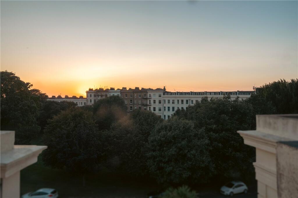 Additional property image - Montpelier Crescent, Brighton, East Sussex, BN1