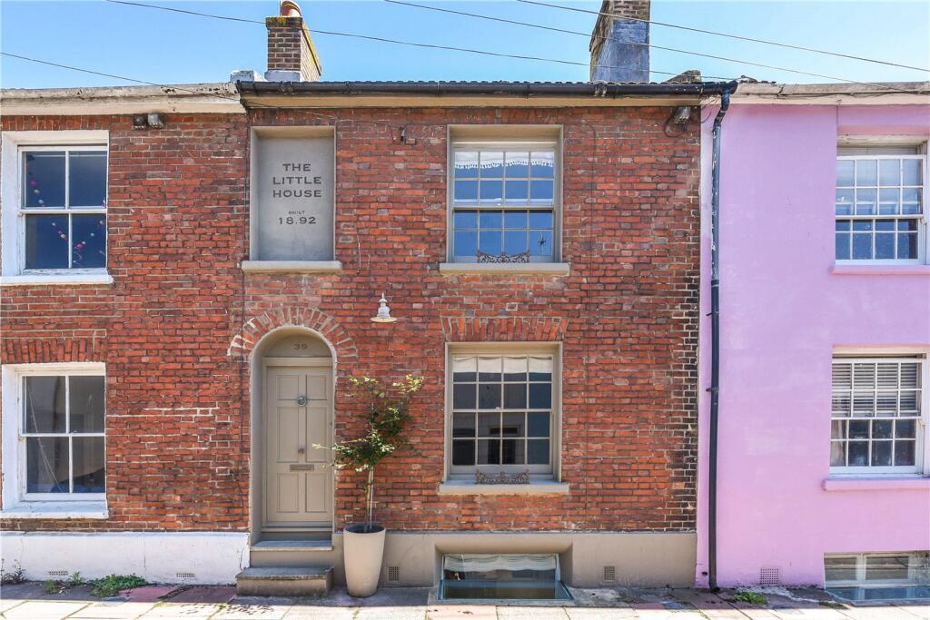 Main image of property: Queens Gardens, Brighton, East Sussex, BN1