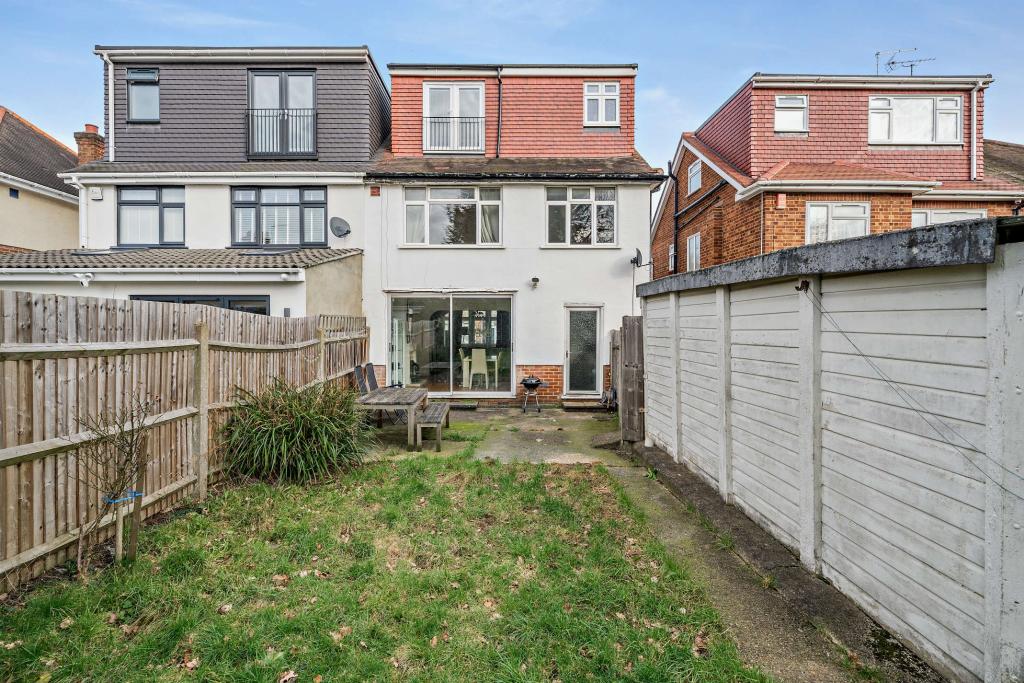 4 bedroom semidetached house for sale in Birkdale Avenue, Pinner, HA5