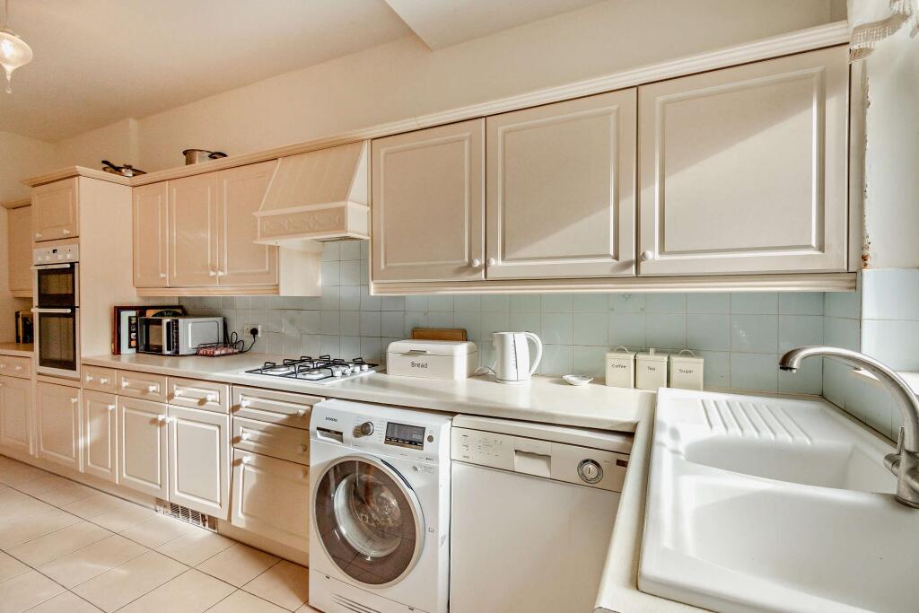 4 bedroom semidetached house for sale in Royston Park Road, Hatch End