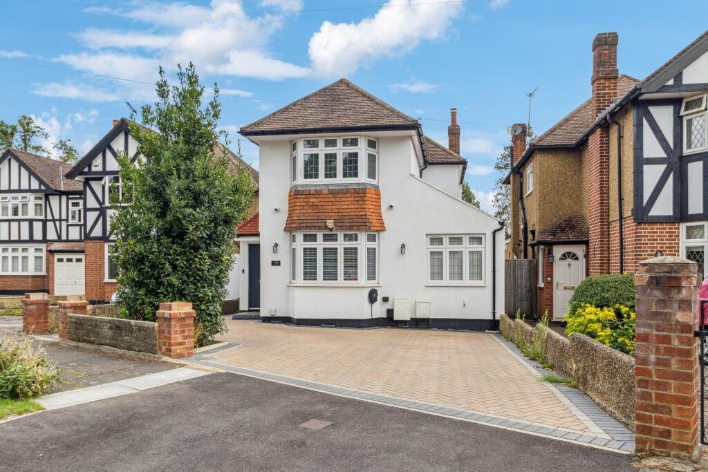 Main image of property: Park View, Hatch End, Pinner HA5