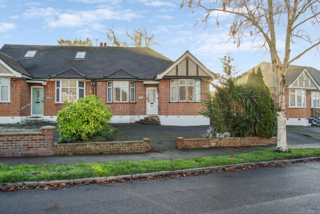 Main image of property: Compton Rise, Pinner, HA5